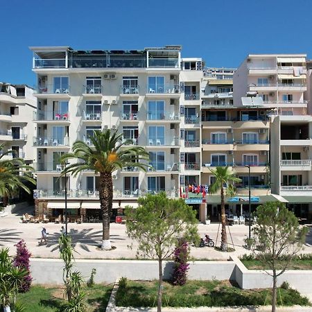 Republika Hotel Sarandë Buitenkant foto