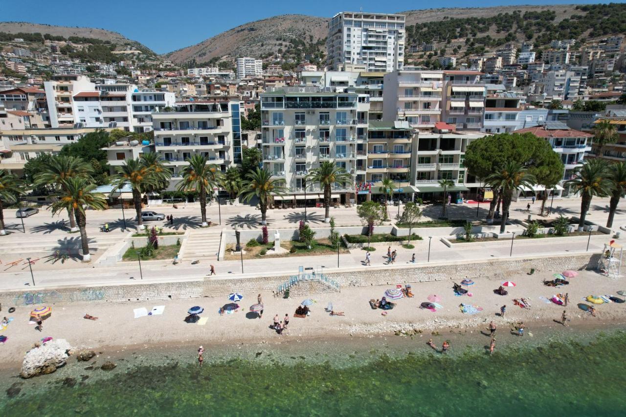 Republika Hotel Sarandë Buitenkant foto