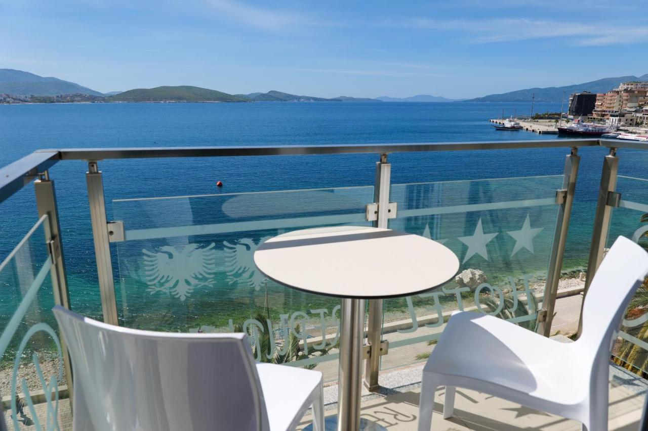 Republika Hotel Sarandë Buitenkant foto