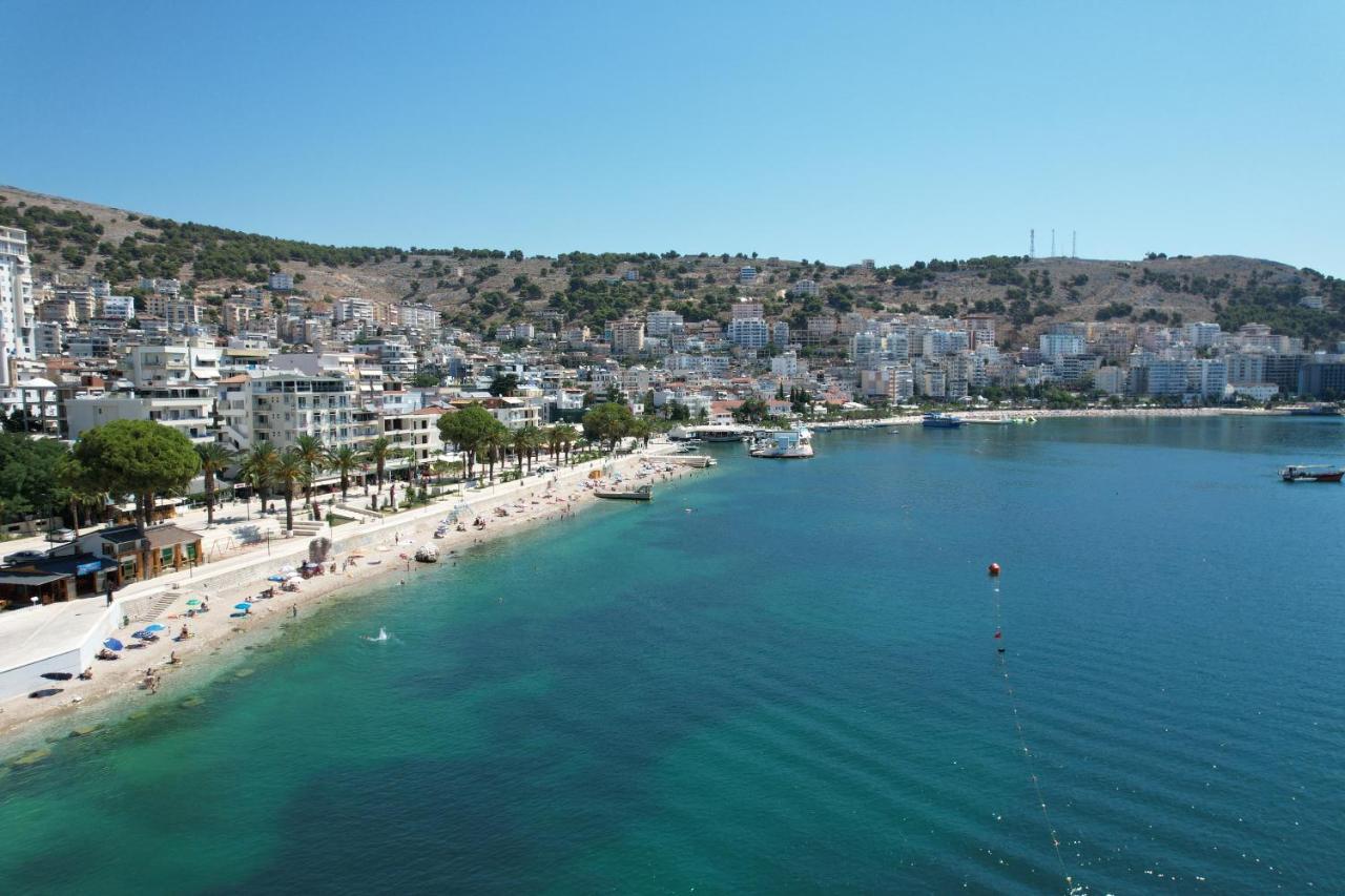 Republika Hotel Sarandë Buitenkant foto