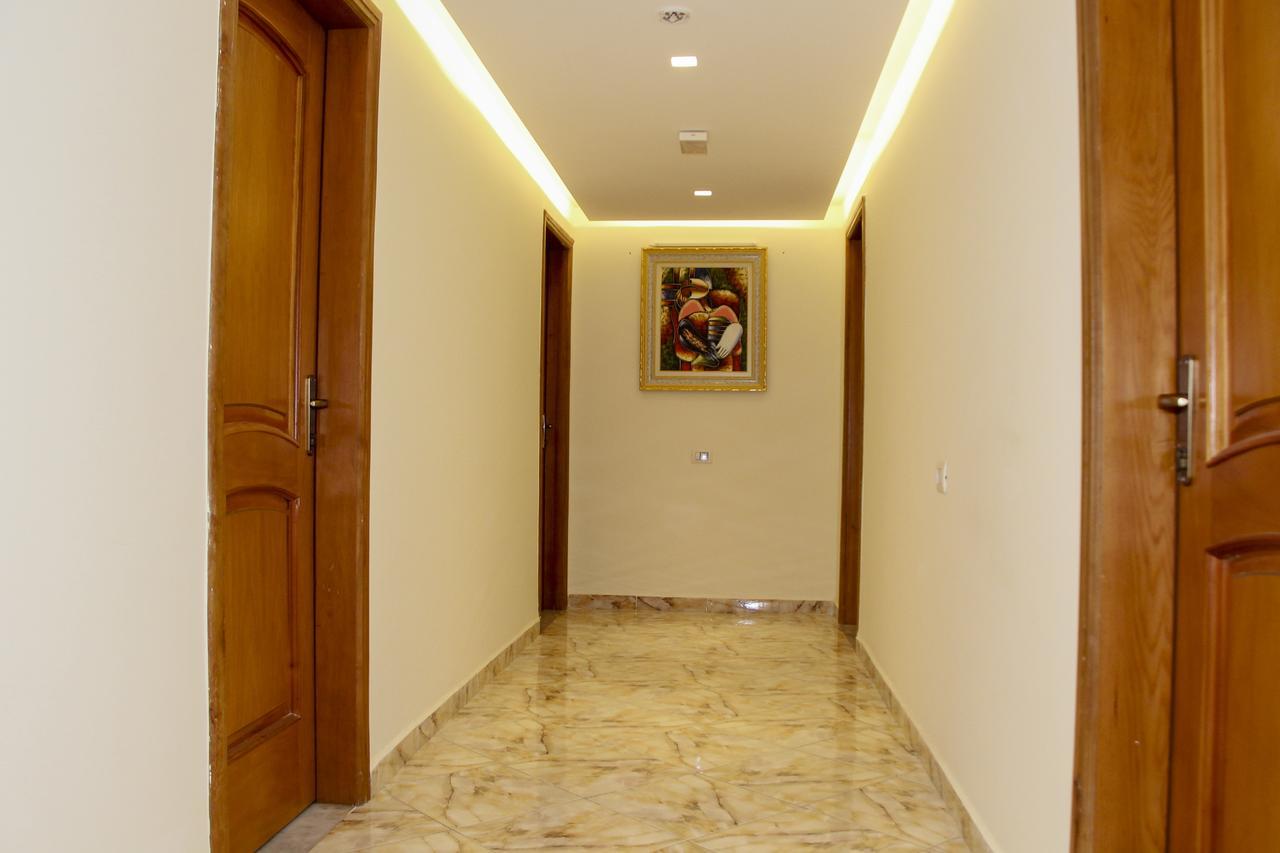 Republika Hotel Sarandë Buitenkant foto